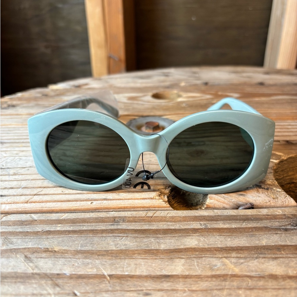 Stylish Green Sunglasses